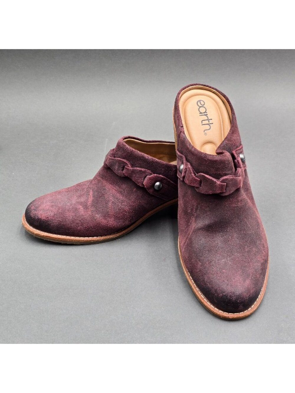 Earth Juliet Burgundy Suede Mules Size 7.5M Braided Strap Block Heel Clogs Shoes
